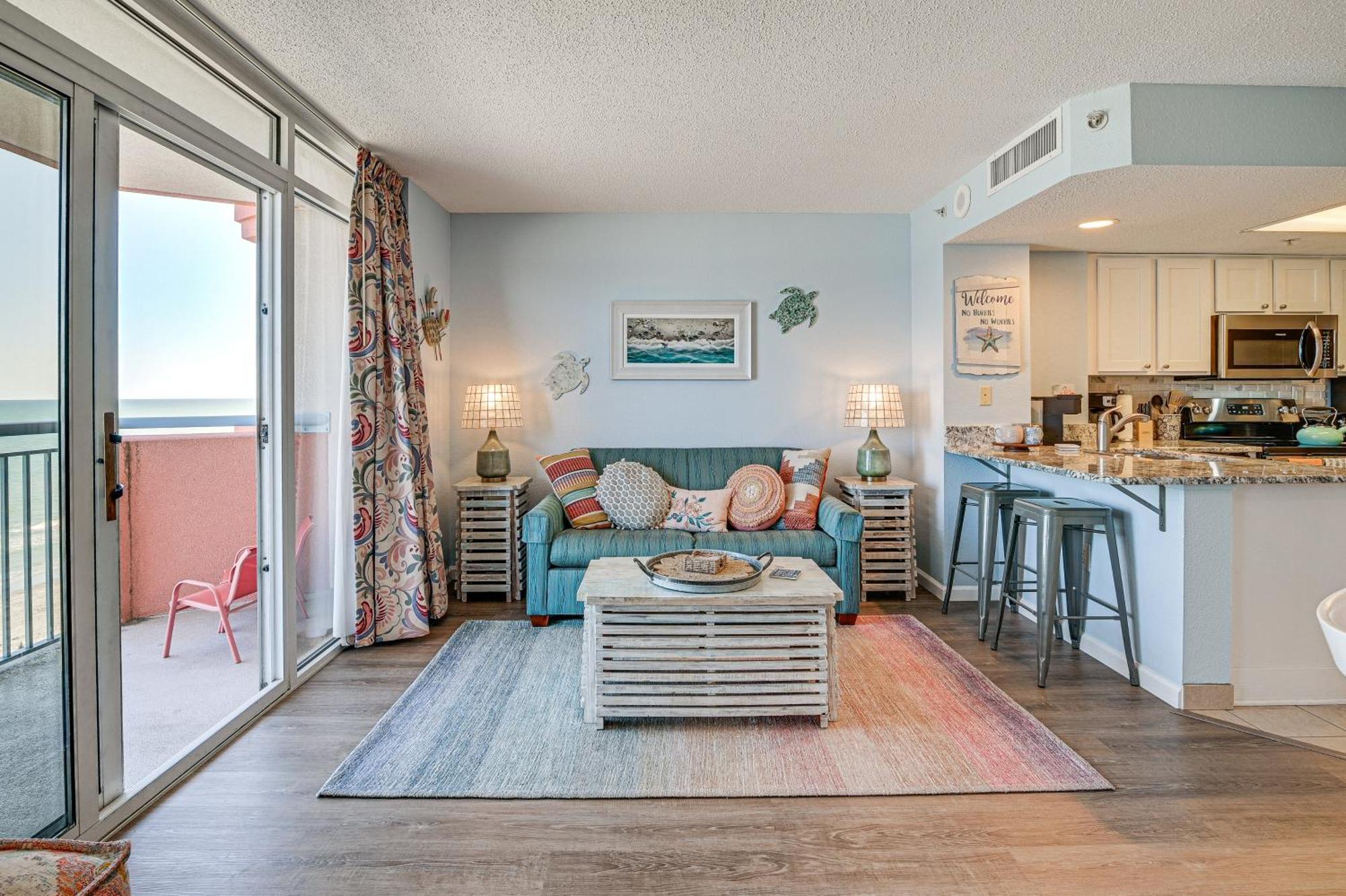 Beachy Condo With Pool Access And Steps To Boardwalk! เมอร์เทิลบีช ภายนอก รูปภาพ